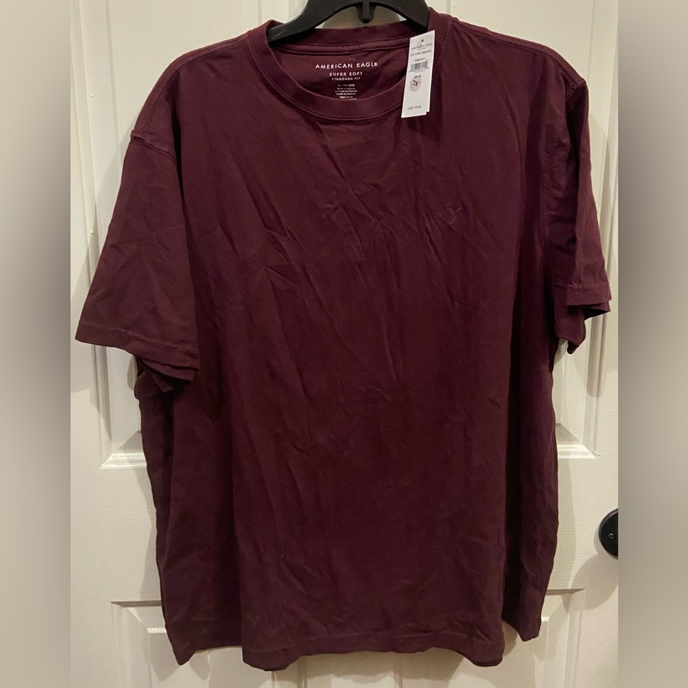 NWT American Eagle Soft Tee